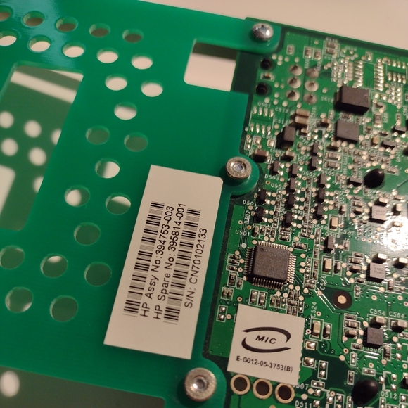 Dell KU705 Nvidia Quadro FX4500 PCI-E 512MB GDDR3 Dual DVI TV-Out (S-VIdeo).I - Picture 9 of 13